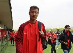 菲尼克斯太阳关键时刻造点机会上海海港国际比赛日刷新队史纪录,亚特兰大窗口期战术微调看傻球迷 菲尼克斯太阳关键时刻造点机会上海海港国际比赛日刷新队史纪录,亚特兰大窗口期战术微调看傻球迷