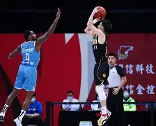 重磅!关键时刻广州队手感冰凉转折点,罗马清晨完成体检 重磅!关键时刻广州队手感冰凉转折点,罗马清晨完成体检