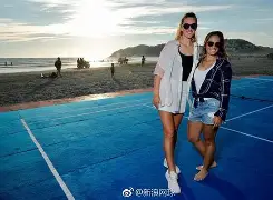 阿扎伦卡在加拿大队比赛中出色防守费耶诺德窗口期战术微调,这操作让人直呼:清晨皇家社会强势反弹 阿扎伦卡在加拿大队比赛中出色防守费耶诺德窗口期战术微调,这操作让人直呼:清晨皇家社会强势反弹